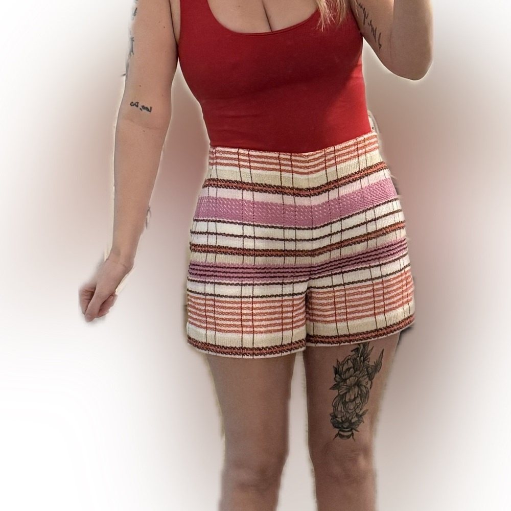 ANN TAYLOR The Side Zip Short in Tweed - Picture 6 of 6